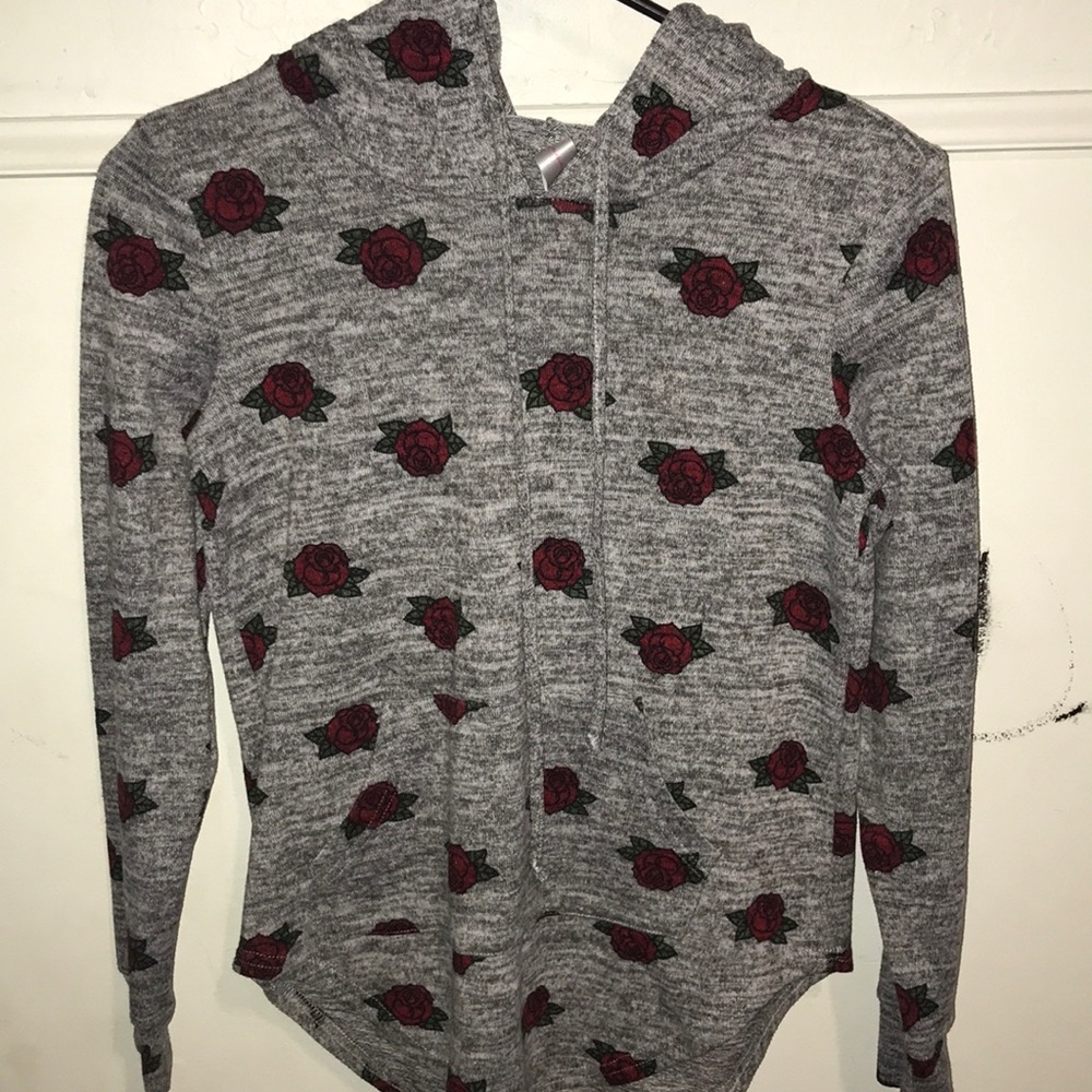 “No boundaries” Grey long sleeve